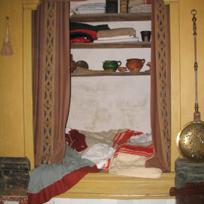 17th Century Bedstead, Leiden American Pilgrim Museum